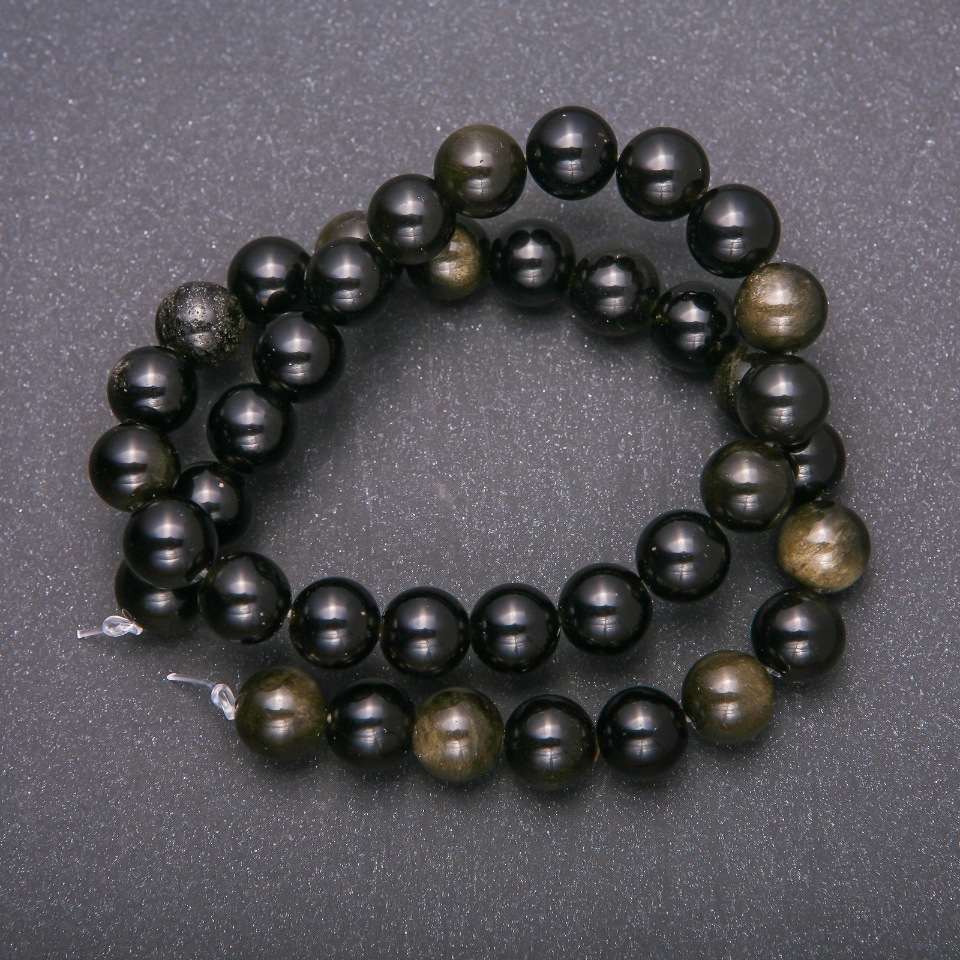 Beads of natural stone on thread, Sunstone Obsidian, smooth round beads, 10 mm diameter, 38 cm length
