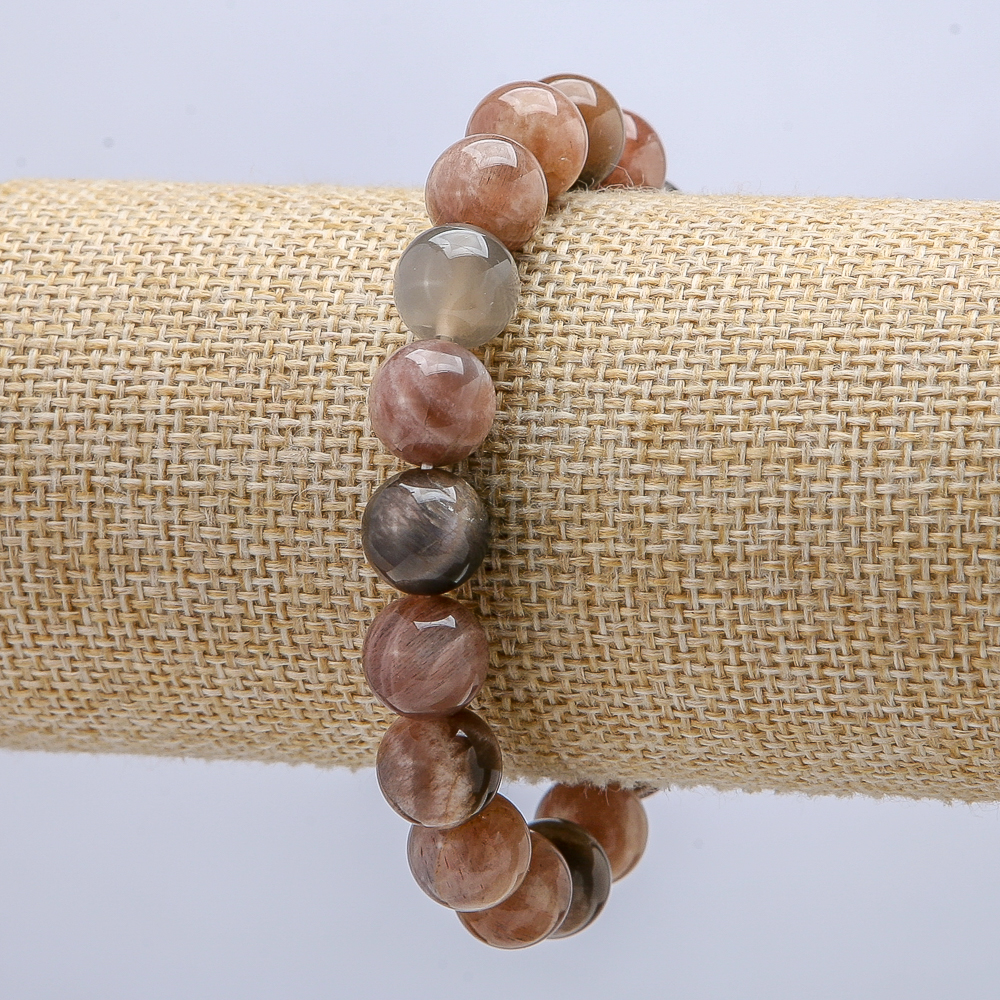 Elastic bracelet with natural selenite, smooth beads, 10 mm diameter, approx. 18 cm circumference