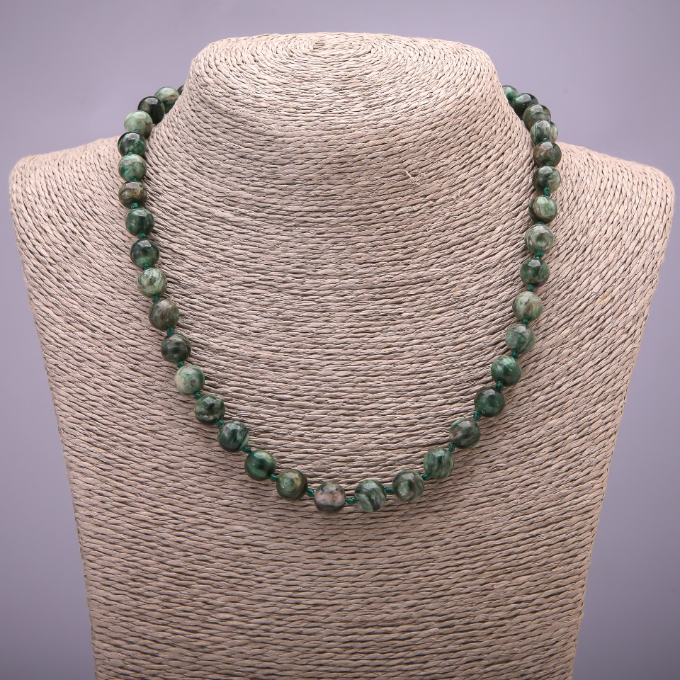 Necklace of natural green lepidolite, smooth bead, diameter 8(±)mm, length 45 cm+