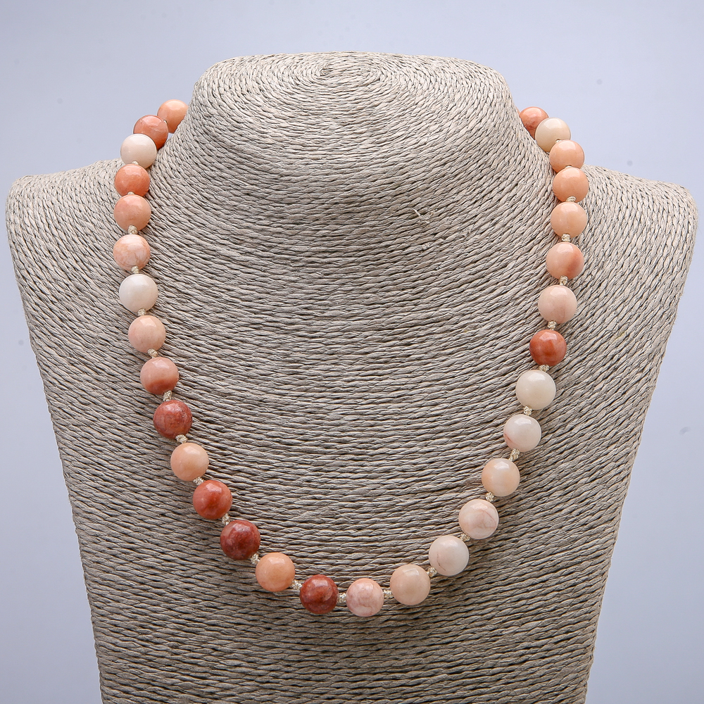 Necklace of artificial selenite, smooth beads 10 mm, 46 cm long