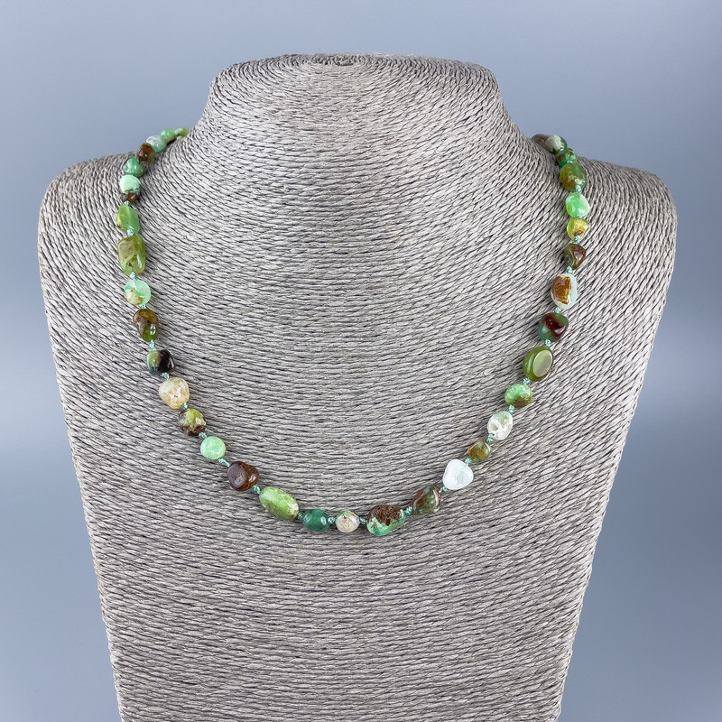 Faceted natural chrysoprase necklace, 9x7 mm beads, 52 cm length +
