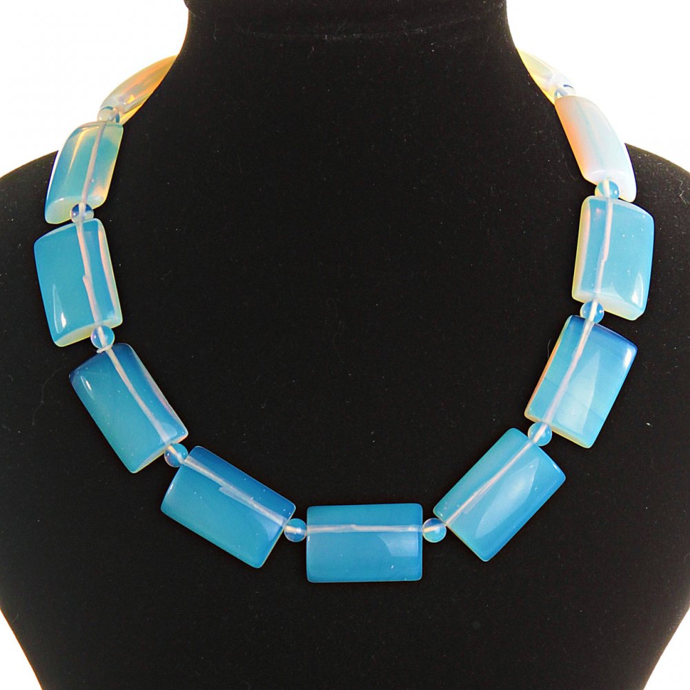 Moonstone Necklace Rectangular 20×30 mm and a bead between them, length 51 cm