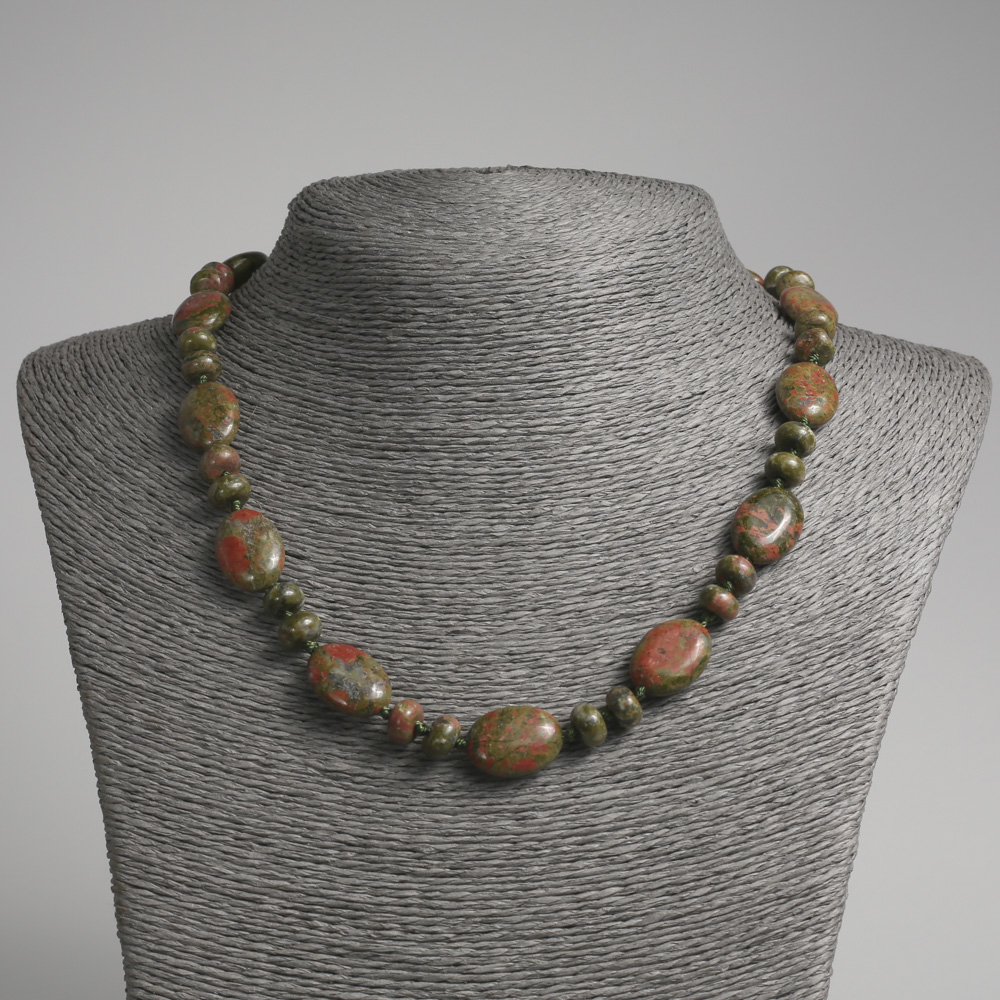 Necklace of natural Unakite Jasper, flat oval beads, 13×18 mm, with 9×5 mm rondelles, length 45 cm