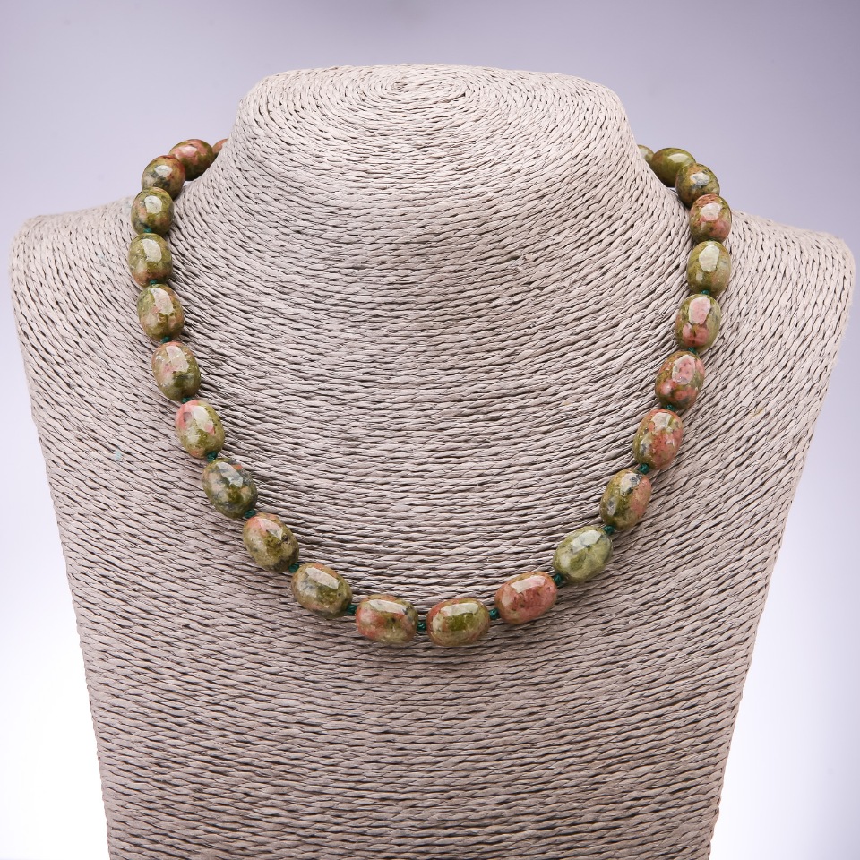 Necklace of natural gemstone Heliotrope Unakite 'Barrel', bead size 9x14 mm, length 48 cm