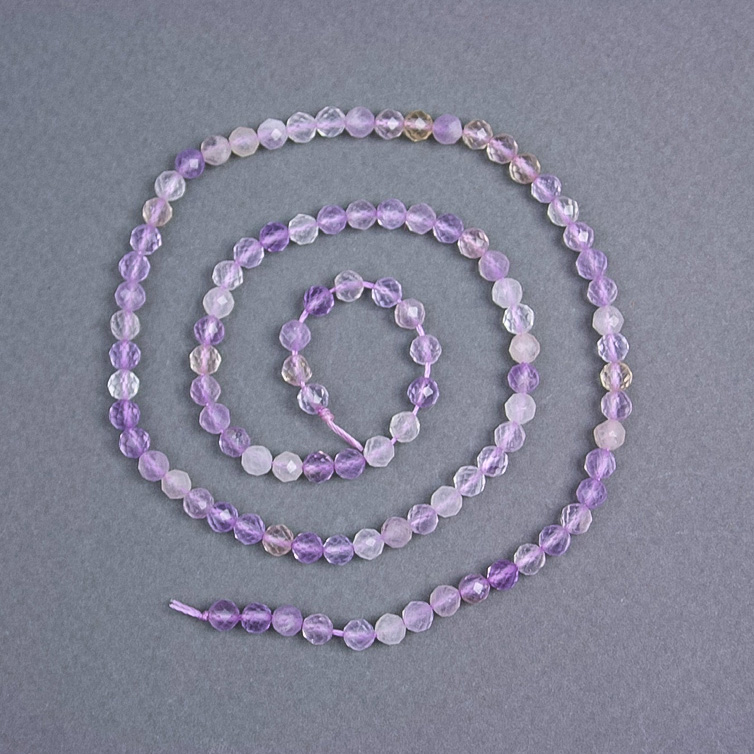 Amethyst Beads, Natural Stone, Faceted Round Beads, Diameter approx. 4 mm, On Thread, Length 39 cm