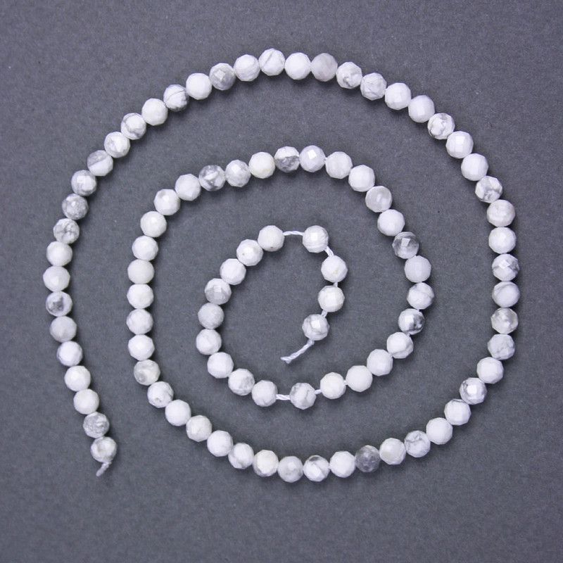 Kaholong beads, natural stone, faceted round bead, 4 mm diameter ± on thread, length 39 cm+