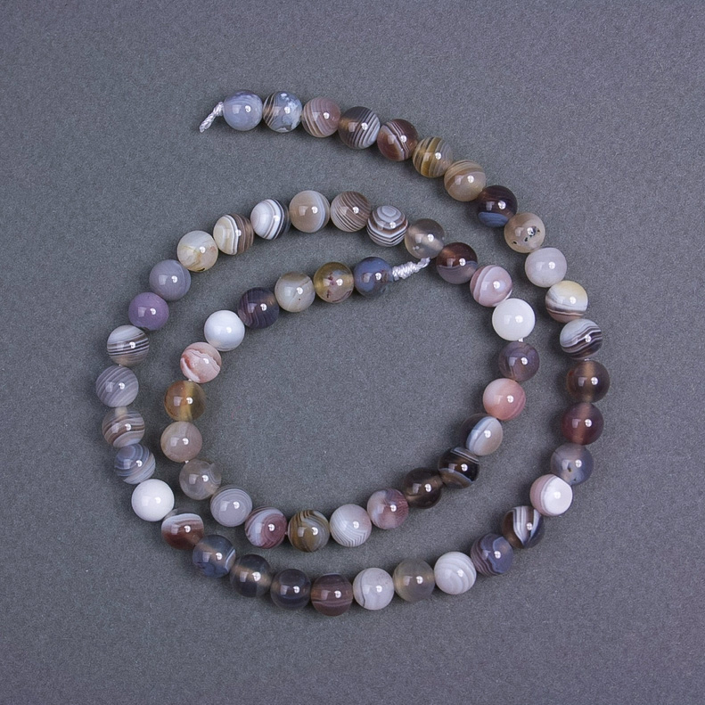 Botswana Agate Beads, Natural Stone, Smooth Round Beads, Diameter 6.5 mm ±, on a strand, Length 39 cm+