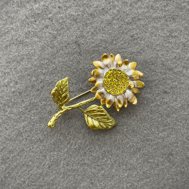 Sunflower Brooch, Golden Metal with Yellow Crystals, 54x37mm+