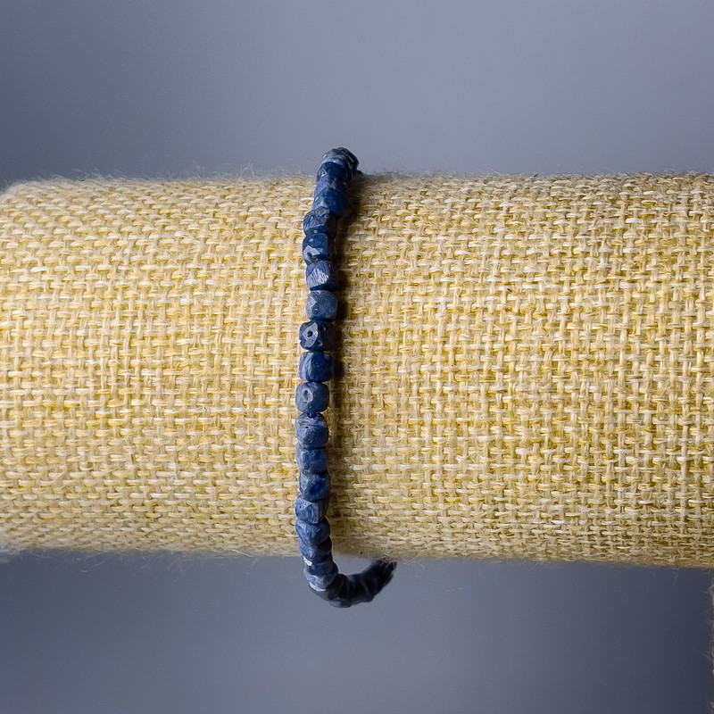 Sponge Coral Natural Stone Bracelet, Faceted Cube Beads, 4 mm Diameter, 18 cm Length (Stretch)