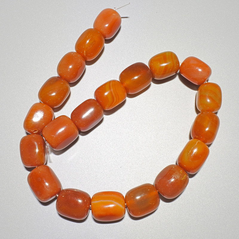 Carnelian natural stone beads, bar-shaped, approximately 15×19 mm, length 38 cm on a thread