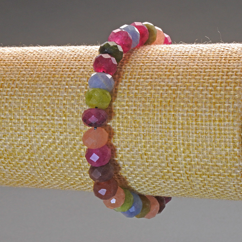 Natural tourmaline bracelet with faceted rondelle beads, 8×6 mm diameter, 18 cm length (stretch)